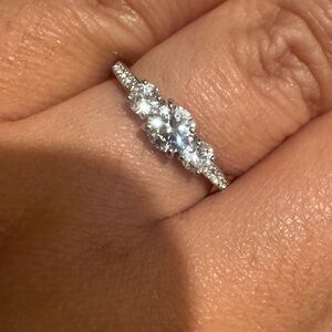 Swarovski ring - size 8